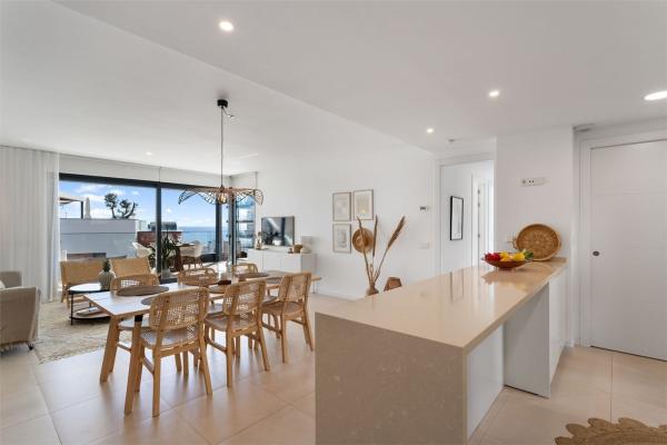 Venta de piso en Piso en Avenida Fuengirola, Las Gaviotas, Fuengirola, Fuengirola
 photo 3