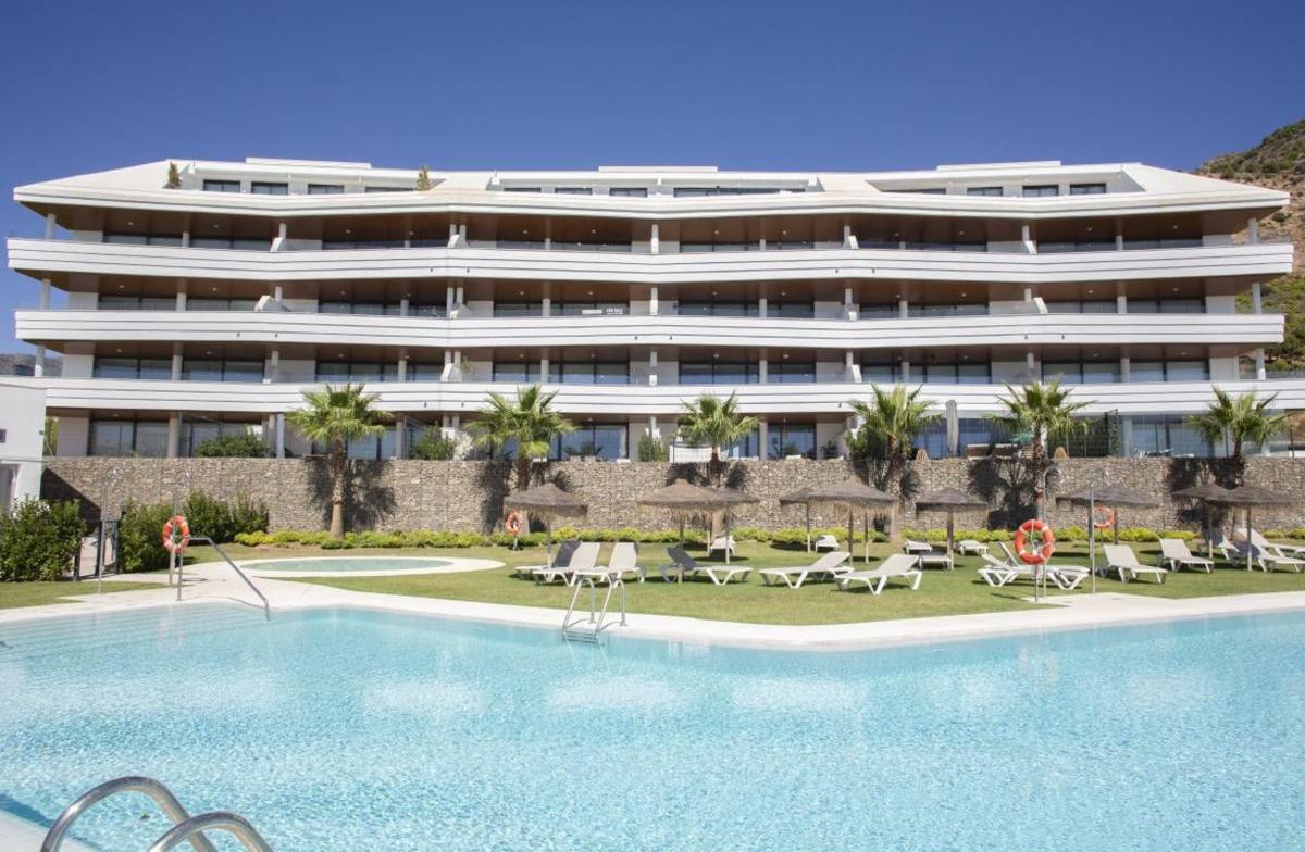 Sale of apartment in Piso en Avenida 8 de Marzo, El Higuerón, Fuengirola, Fuengirola
 photo 4