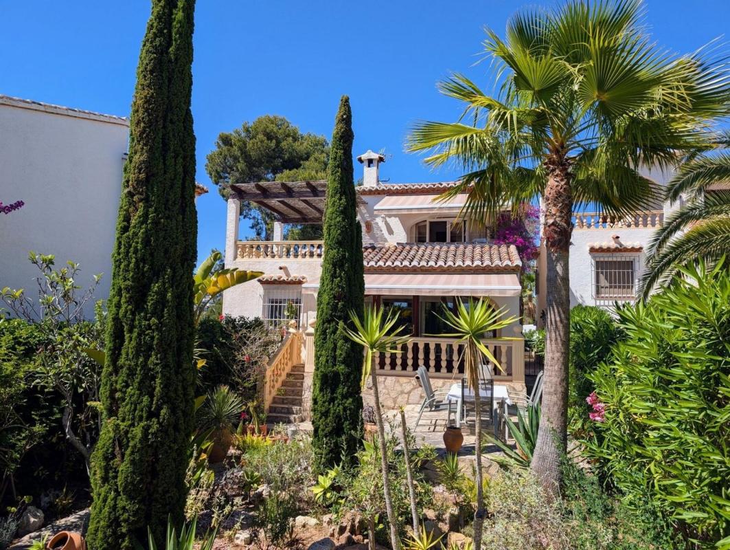 Продажа отдельного шале в Casa o chalet en Moravit-Cap Blanc, Moraira, Морайра photo 1