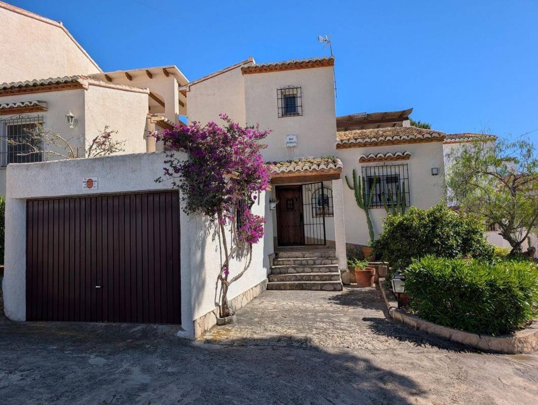 Продажа отдельного шале в Casa o chalet en Moravit-Cap Blanc, Moraira, Морайра photo 3