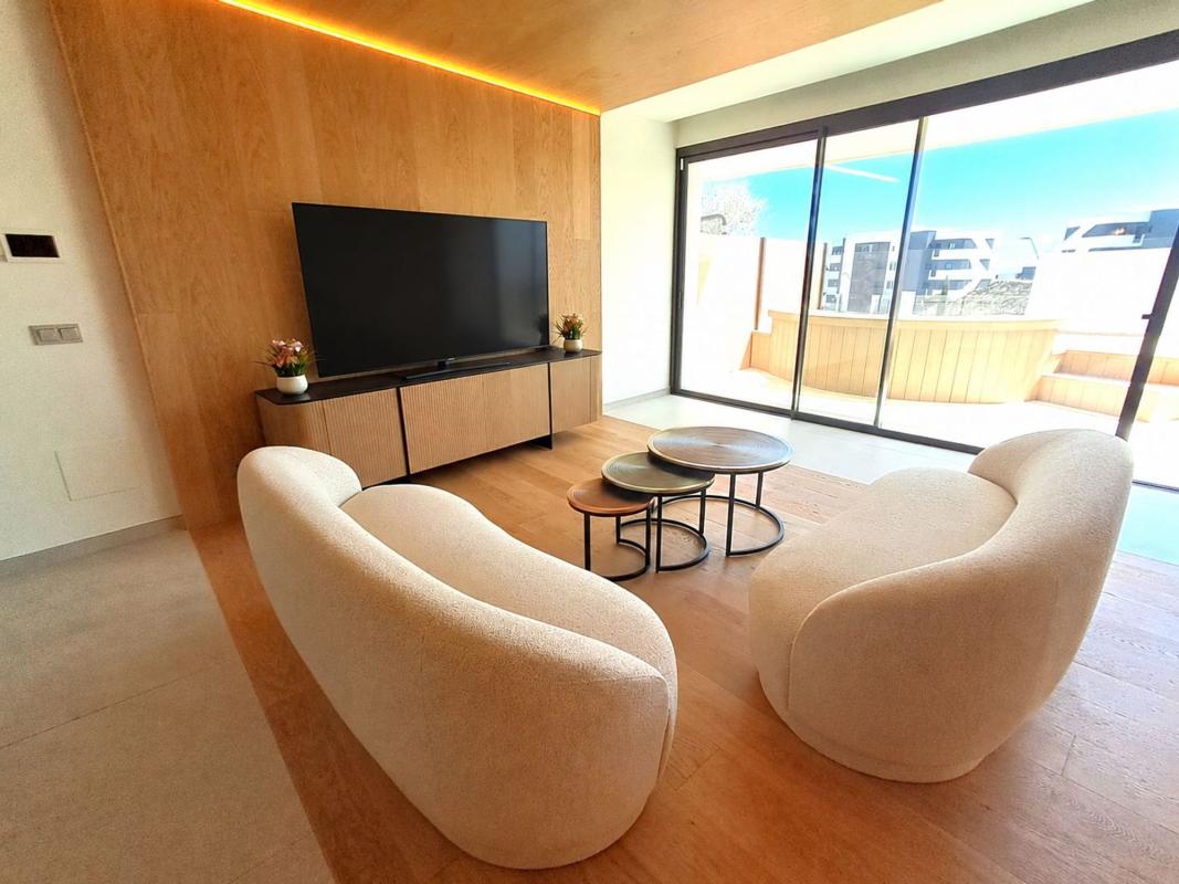 Venta de piso en Piso en Avenida 8 de Marzo s/n, El Higuerón, Fuengirola, Fuengirola
 photo 2