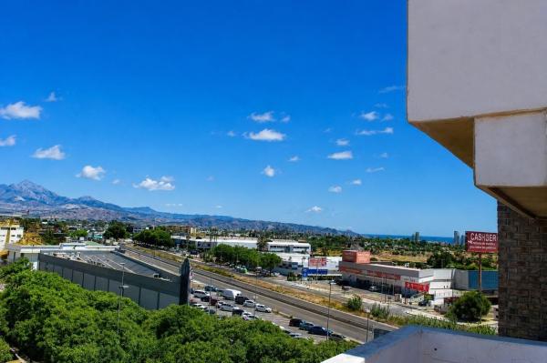 Ático en venta en Ático en Avenida de Benidorm, Centro, San Juan de Alicante, San Juan de Alicante thumbnail 1