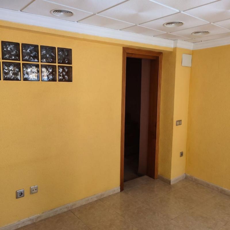 Propiedades en venta y alquiler en España photo 2