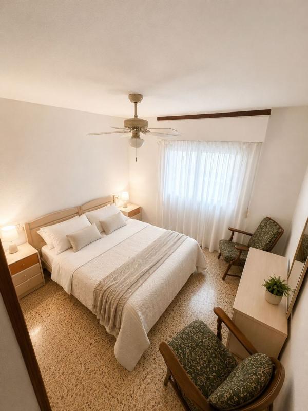 Venta de piso en Piso en Avenida Emilio Ortuño, 28, Playa de Levante, Benidorm, Benidorm
 photo 2