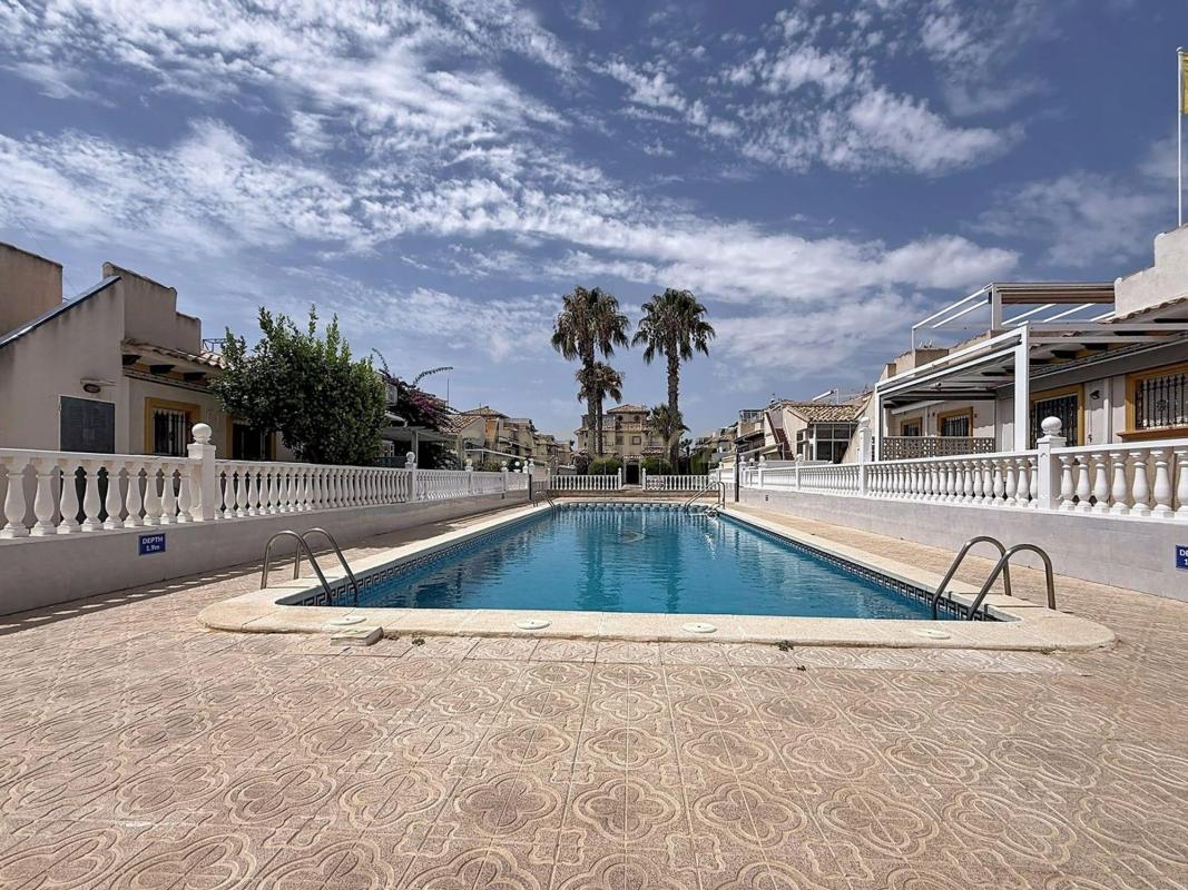 Venta de piso en Piso en Calle 2 s/n, La Florida, Orihuela, Orihuela
 photo 4
