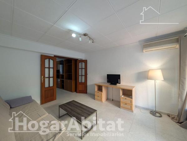 Venta de piso en Piso en Calle Escorpión, La Florida Portazgo, Alicante / Alacant, Alicante / Alacant
thumbnail 2