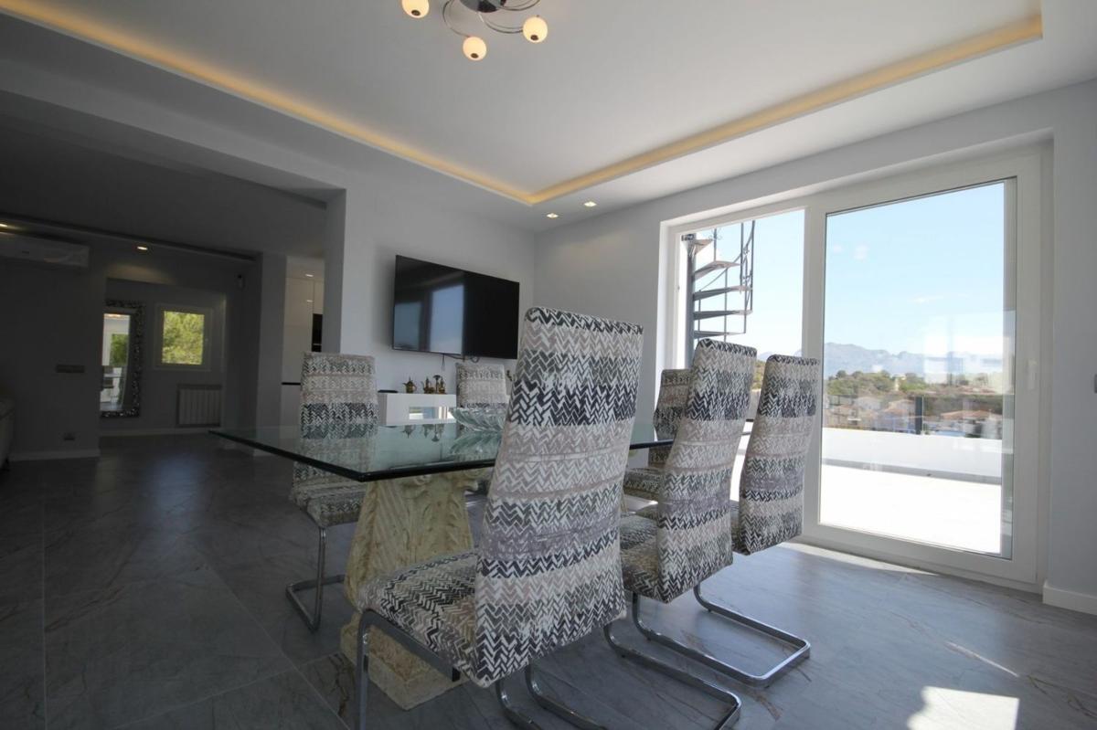 Properties for sale and rent in Spain photo 4