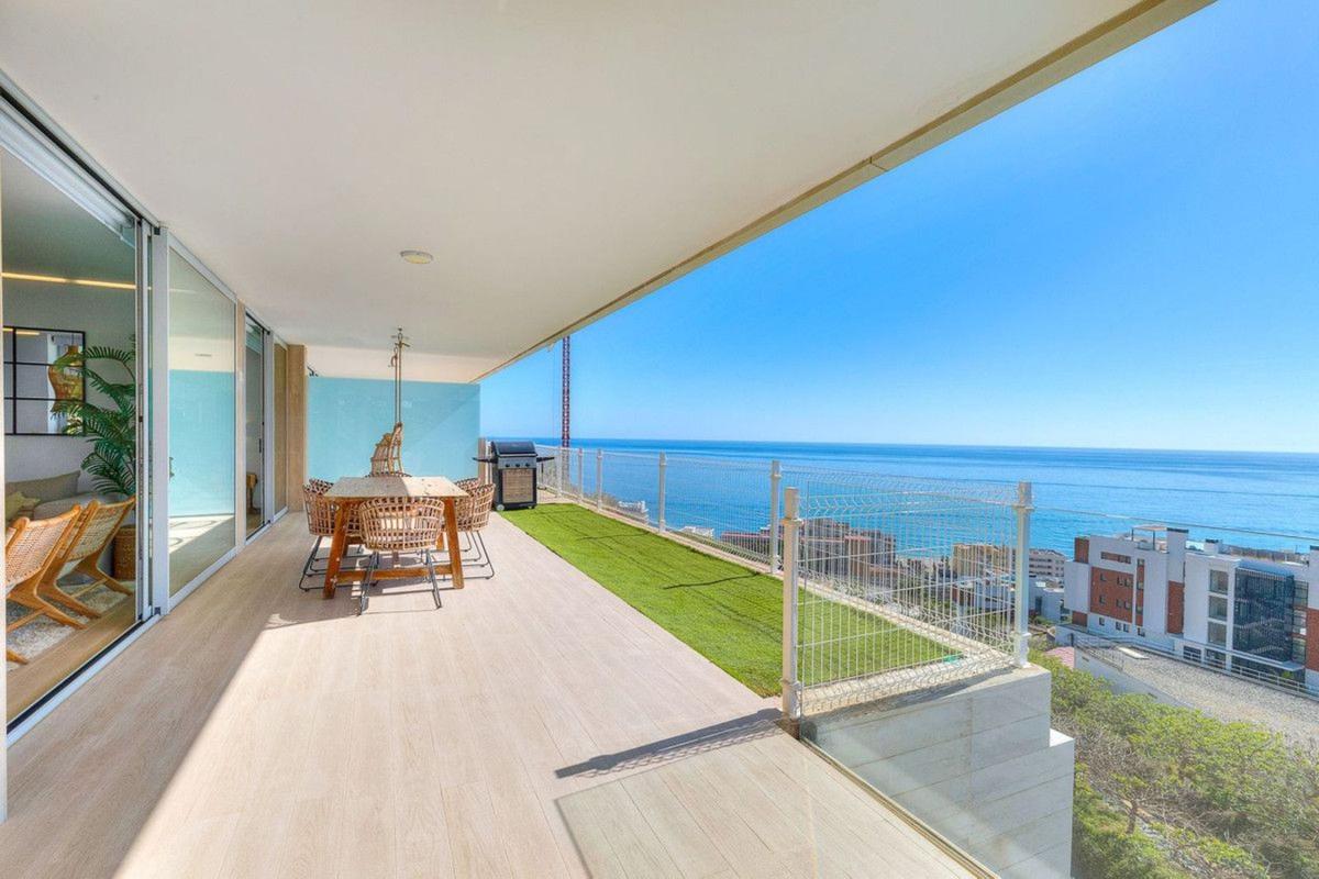 Venta de piso en Piso en Calle Alba, El Higuerón, Fuengirola, Fuengirola
photo 4