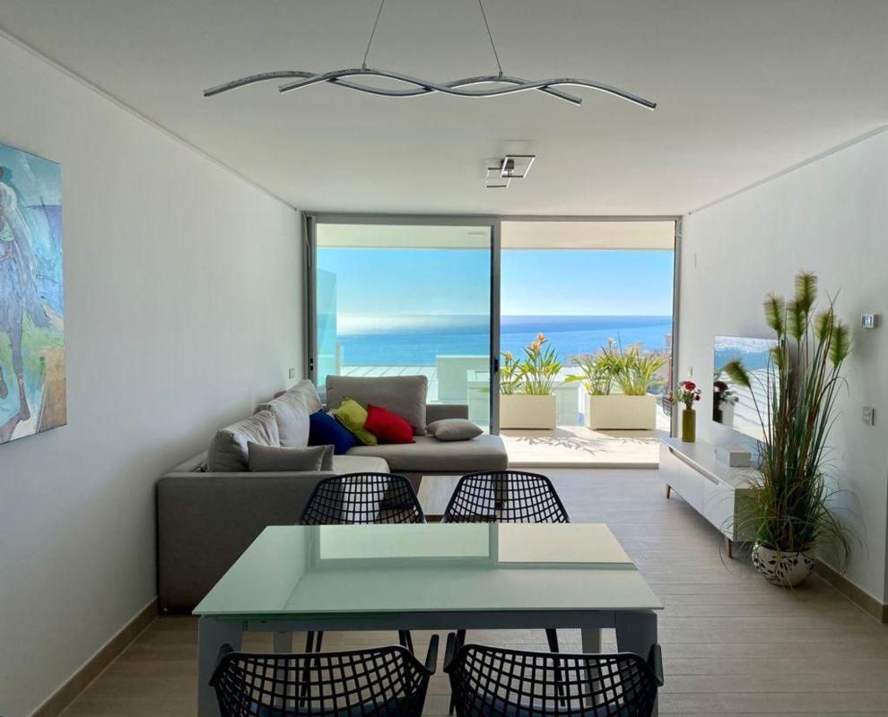 Venta de piso en Piso en Calle Alba, 2, El Higuerón, Fuengirola, Fuengirola
photo 1
