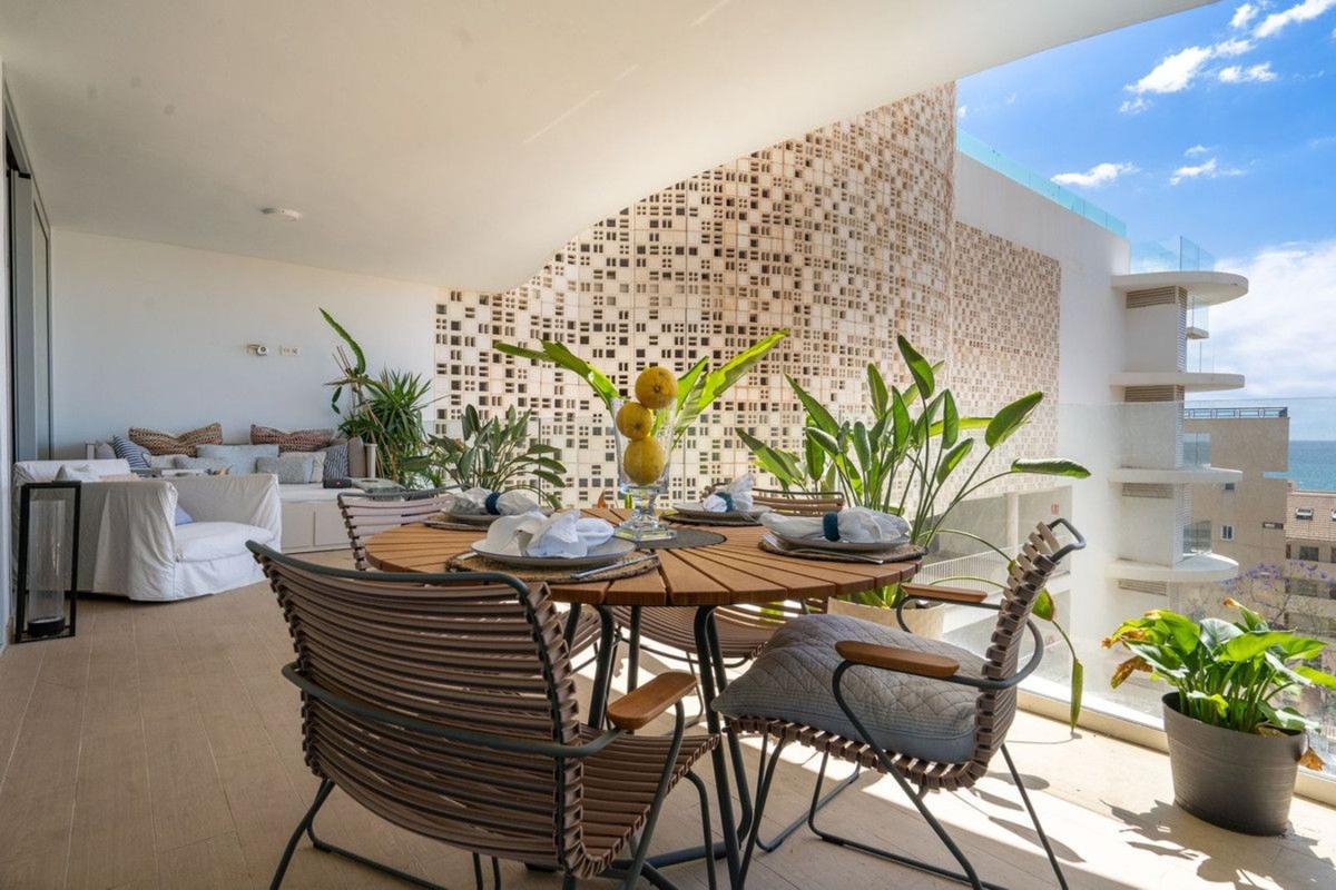 Sale of apartment in Piso en Avenida Carvajal, Las Gaviotas, Fuengirola, Fuengirola
photo 3