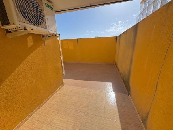 Продажа квартиры на Piso en Avenida de la Comunidad Valenciana, Formentera del Segura, Форментера дель Сегура
thumbnail 2