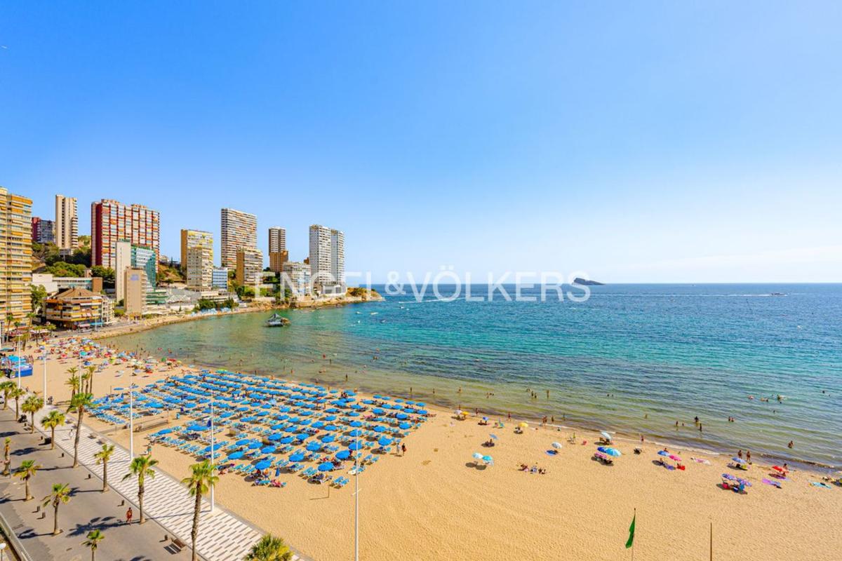 Sale of apartment in Piso en Avenida de Madrid, 26, Playa de Levante, Benidorm, Benidorm
photo 2