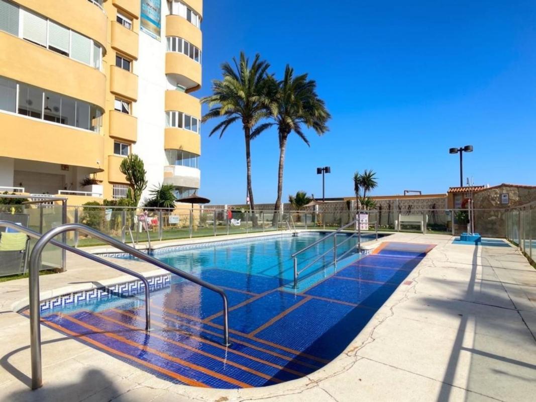 Sprzedaż mieszkania w Piso en Zona Sohail, Fuengirola, Fuengirola
 photo 2