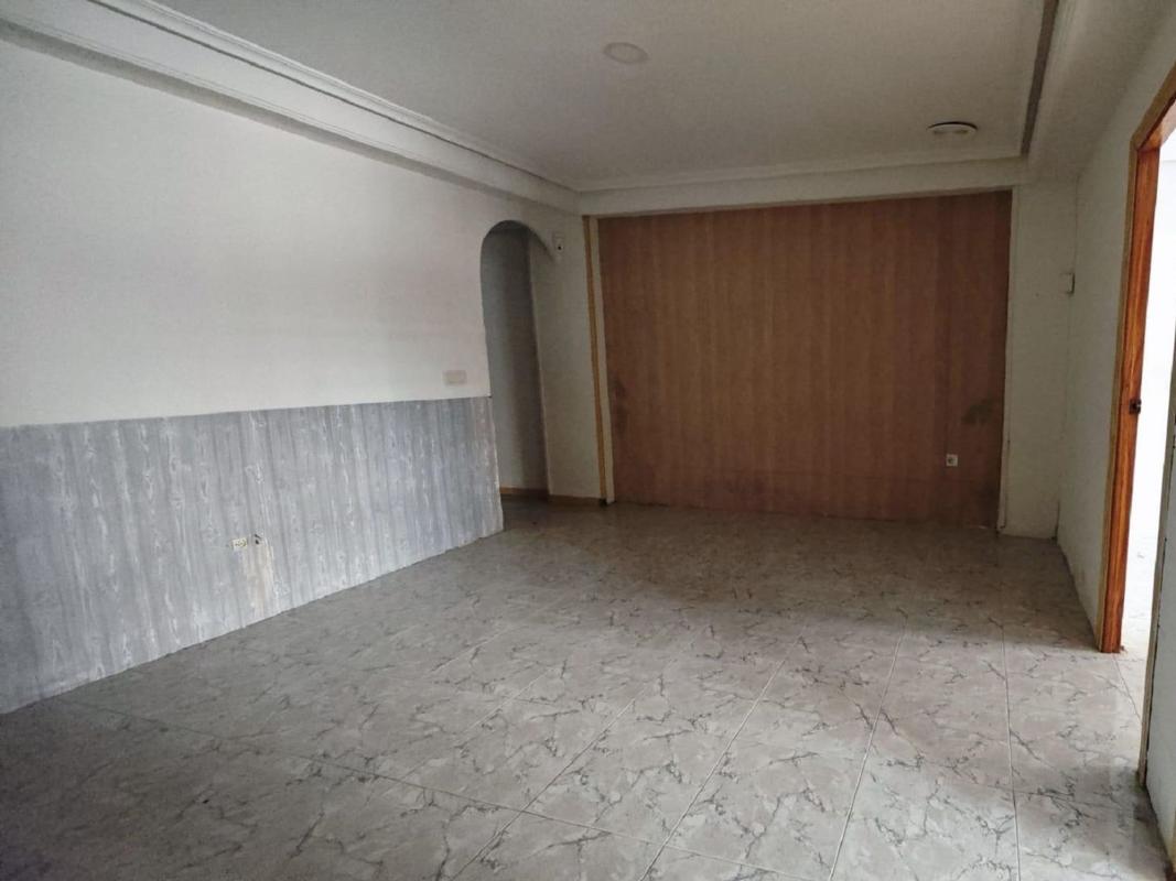 Venta de chalet independiente en Casa o chalet en Passatge Bañuls, 1, Campoamor, Alicante / Alacant, Alicante / Alacant
photo 3