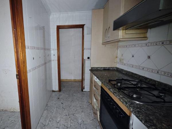 Chalet independiente en venta en Casa o chalet en Passatge Bañuls, 1, Campoamor, Alicante / Alacant, Alicante / Alacant
 photo 4