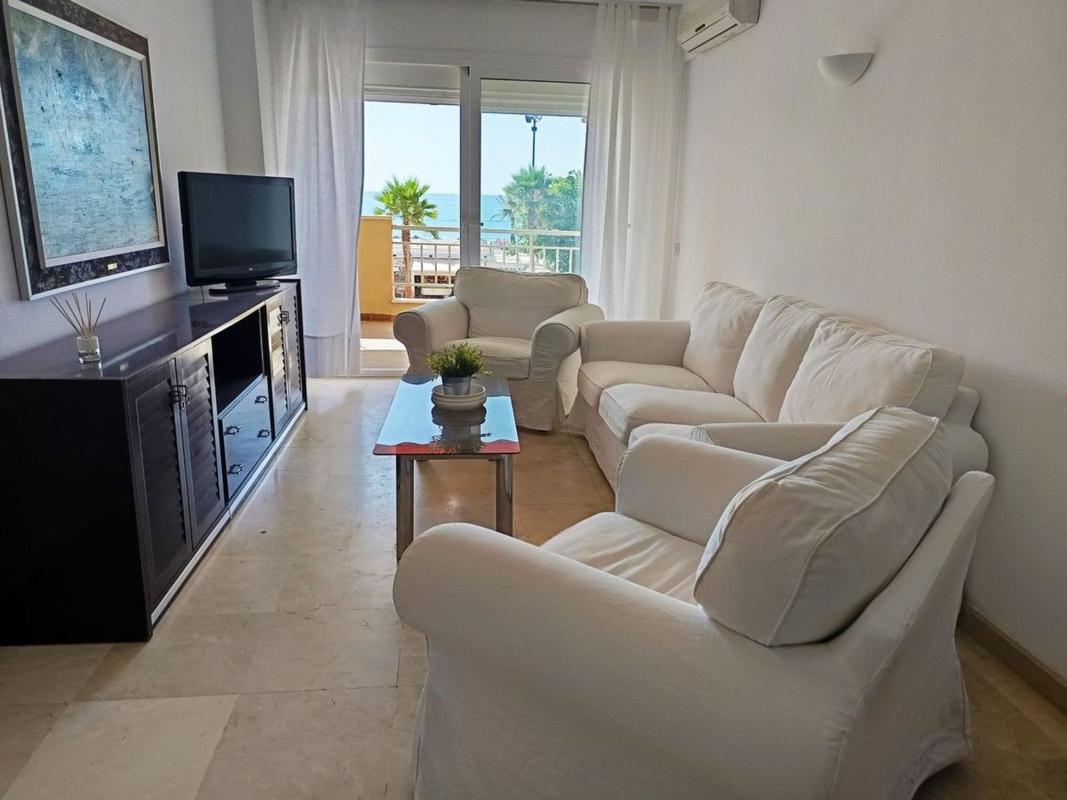 Sprzedaż mieszkania w Piso en Avenida Fuengirola, 19, El Higuerón, Fuengirola, Fuengirola
photo 3
