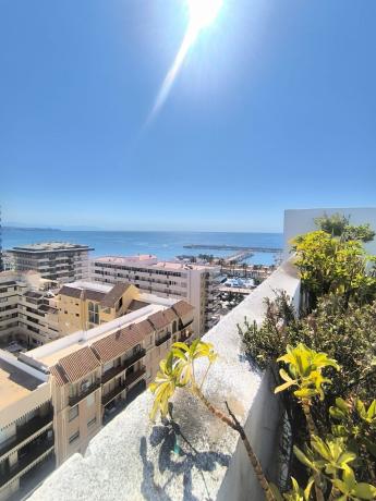 Penthouse for sale at Ático en Calle Lamo de Espinosa s/n, Zona Puerto Deportivo, Fuengirola, Fuengirola photo 1