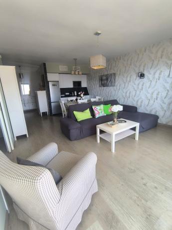 Penthouse for sale at Ático en Calle Lamo de Espinosa s/n, Zona Puerto Deportivo, Fuengirola, Fuengirola thumbnail 1