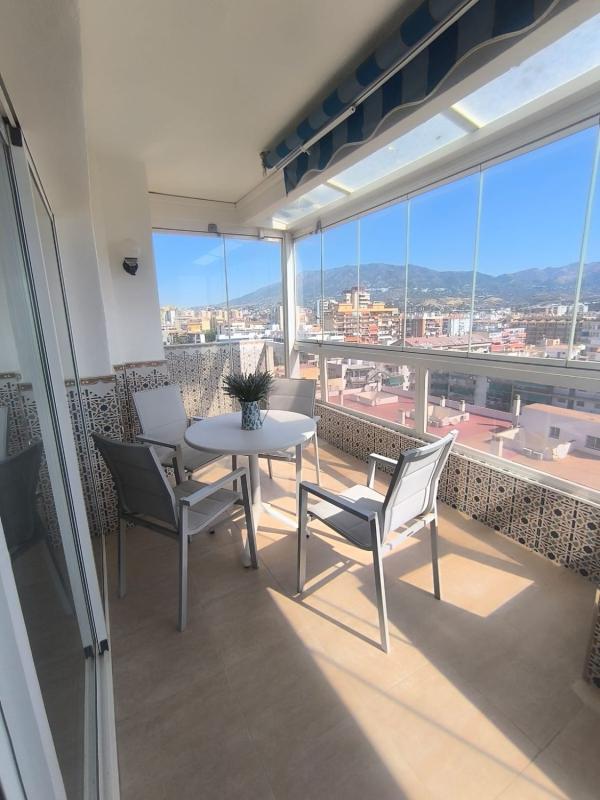 Sprzedaż poddasza w Ático en Calle Lamo de Espinosa s/n, Zona Puerto Deportivo, Fuengirola, Fuengirola photo 3