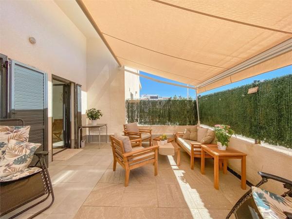 Продажа квартиры на Piso en Urbanizacion Manquilla S23, Cañada del Molino, Torrevieja, Торревьеха
 photo 1