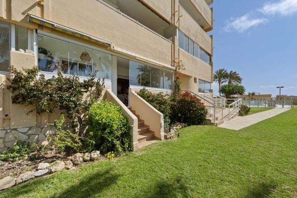 Sprzedaż mieszkania w Piso en Zona Sohail, Fuengirola, Fuengirola
 photo 2