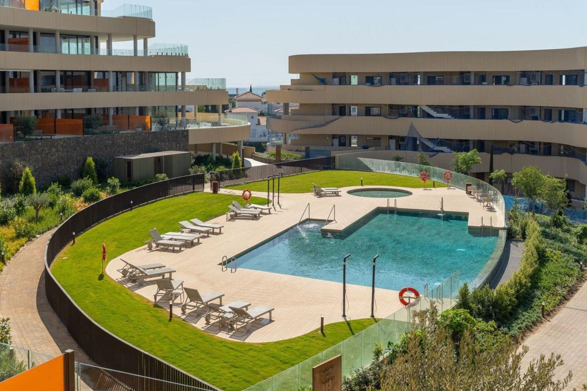 Venta de piso en Piso en Calle Alicia, El Higuerón, Fuengirola, Fuengirola
photo 2