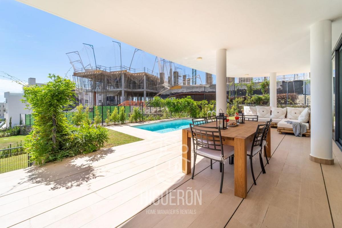 Venta de piso en Piso en Calle Paula, 2, El Higuerón, Fuengirola, Fuengirola
photo 4