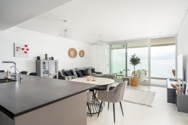 Venta de piso en Piso en Calle del Caminero s/n, Las Gaviotas, Fuengirola, Fuengirola
thumbnail 1