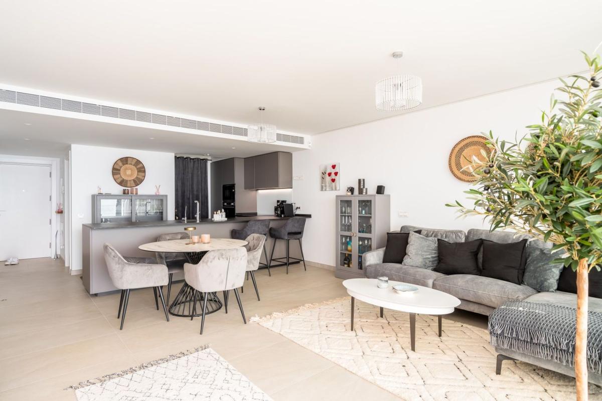 Продажа квартиры на Piso en Calle del Caminero s/n, Las Gaviotas, Fuengirola, Фуэнхирола
photo 4