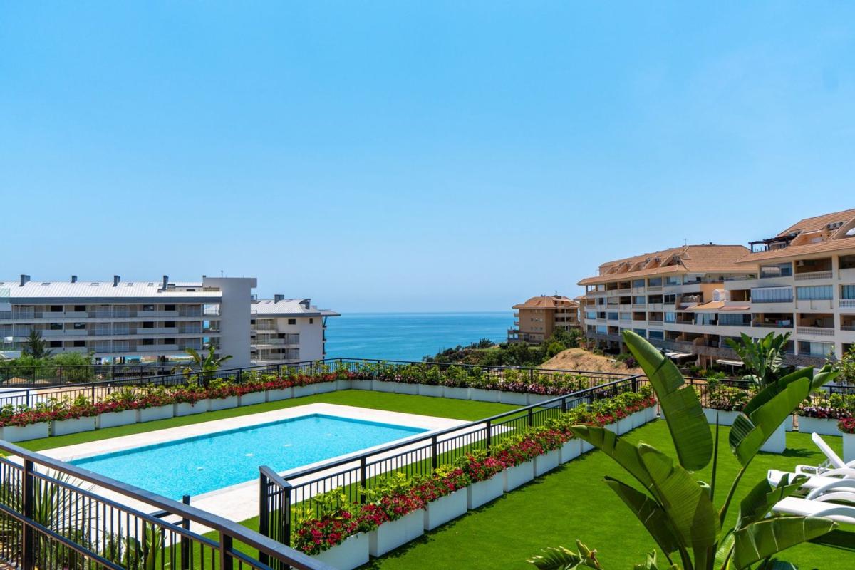 Venta de piso en Piso en El Higuerón, Fuengirola, Fuengirola
photo 3