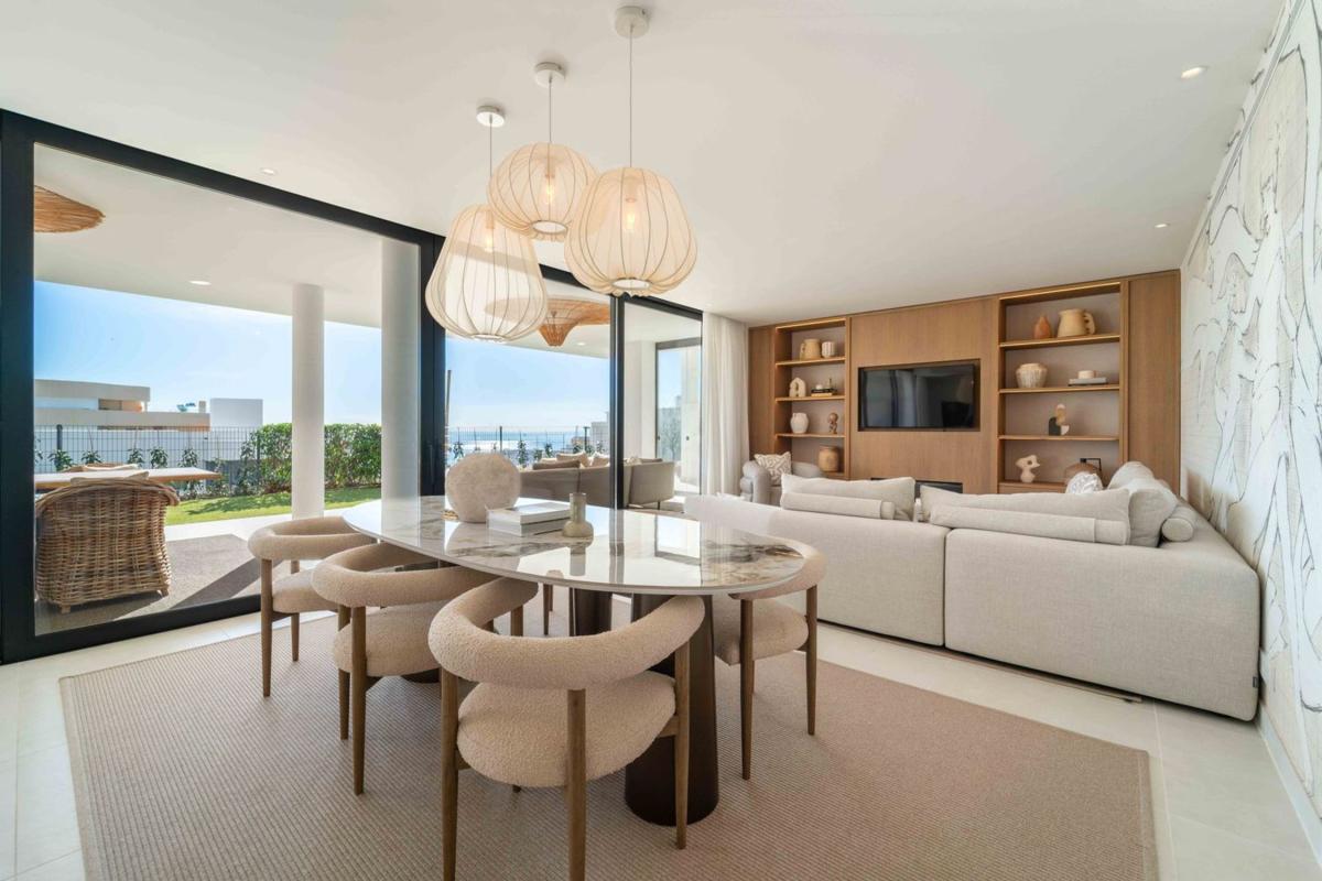 Продажа квартиры на Piso en Calle Paula, 4, El Higuerón, Fuengirola, Фуэнхирола
photo 1