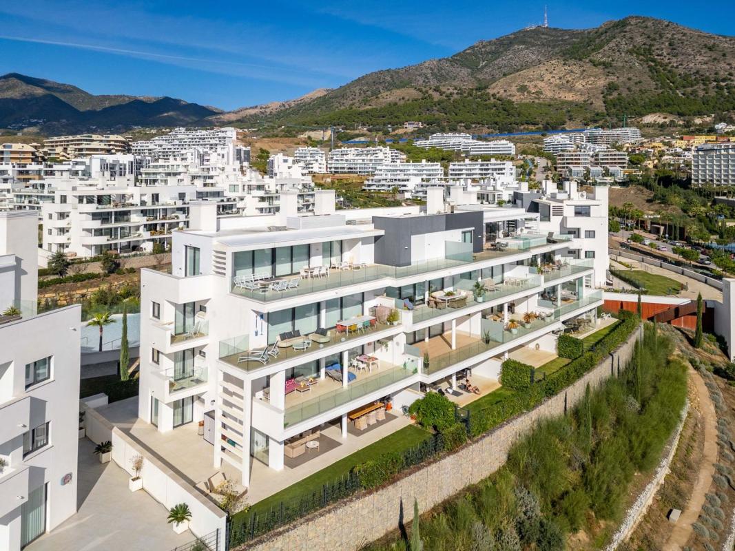 Продажа квартиры на Piso en Calle Paula, 4, El Higuerón, Fuengirola, Фуэнхирола
photo 4
