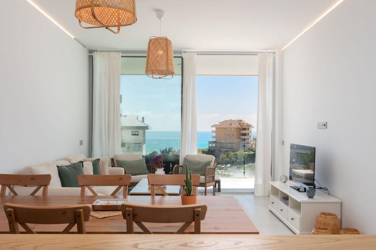Продажа пентхауса на Ático en Calle Begoña, Las Gaviotas, Fuengirola, Фуэнхирола photo 4