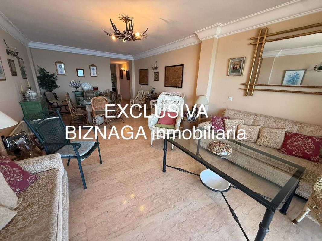 Sprzedaż mieszkania w Piso en Paseo Marítimo Rey de España, 13, Zona Puerto Deportivo, Fuengirola, Fuengirola
photo 3