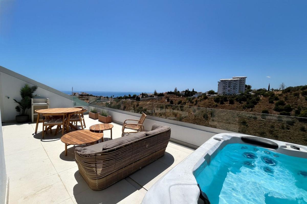 Penthouse sale in Ático en Avenida Fuengirola, 1, El Higuerón, Fuengirola, Fuengirola photo 1