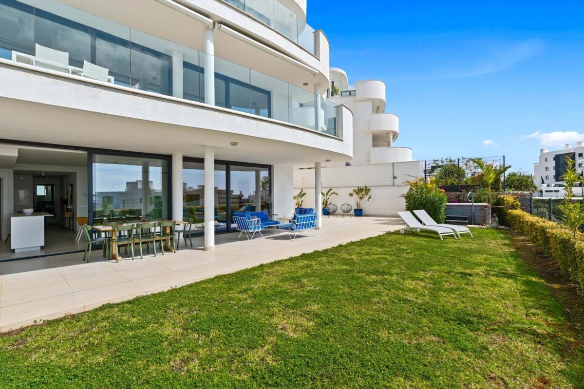 Продажа квартиры на Piso en Calle Paula s/n, El Higuerón, Fuengirola, Фуэнхирола
photo 1