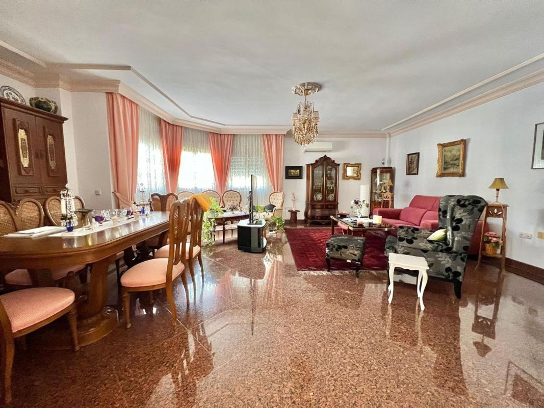 Недвижимость на продажу и в аренду в Испании photo 1