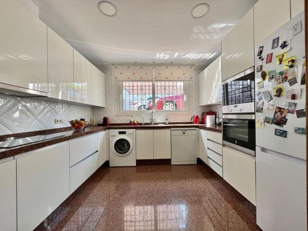 Casa o chalet independiente en Zona Sohail, Fuengirola thumbnail 2