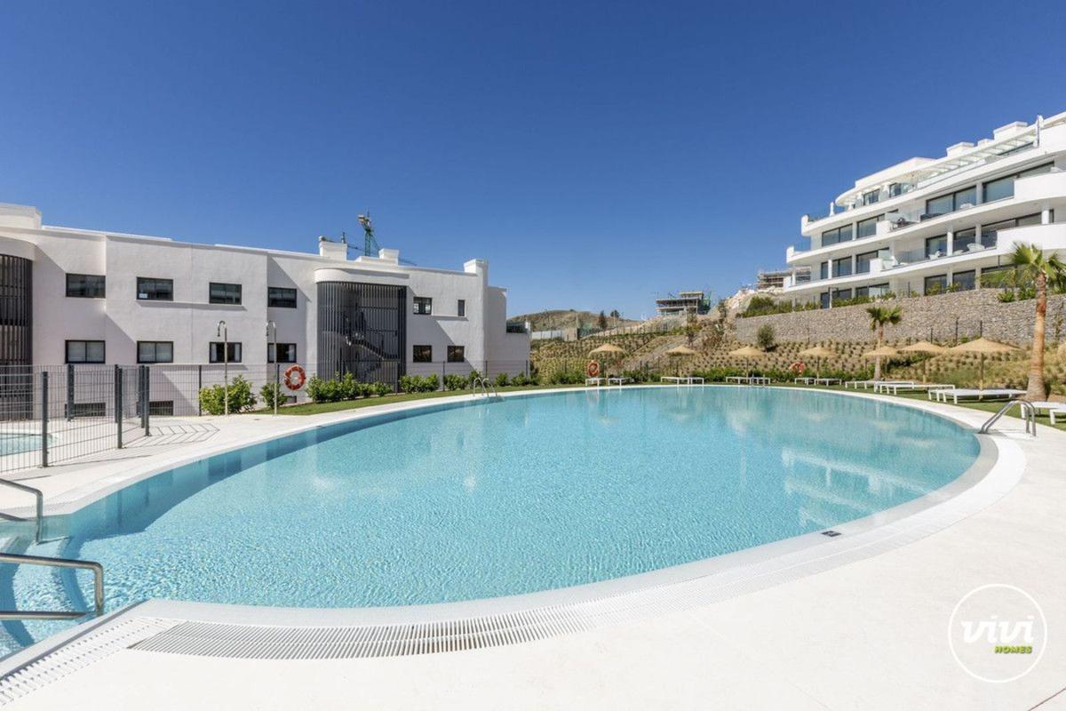 Sale of apartment in Piso en Avenida Fuengirola, El Higuerón, Fuengirola, Fuengirola
photo 1