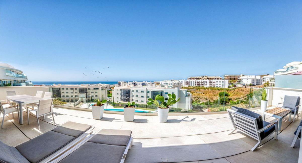 Sale of apartment in Piso en Avenida Fuengirola, El Higuerón, Fuengirola, Fuengirola
photo 2