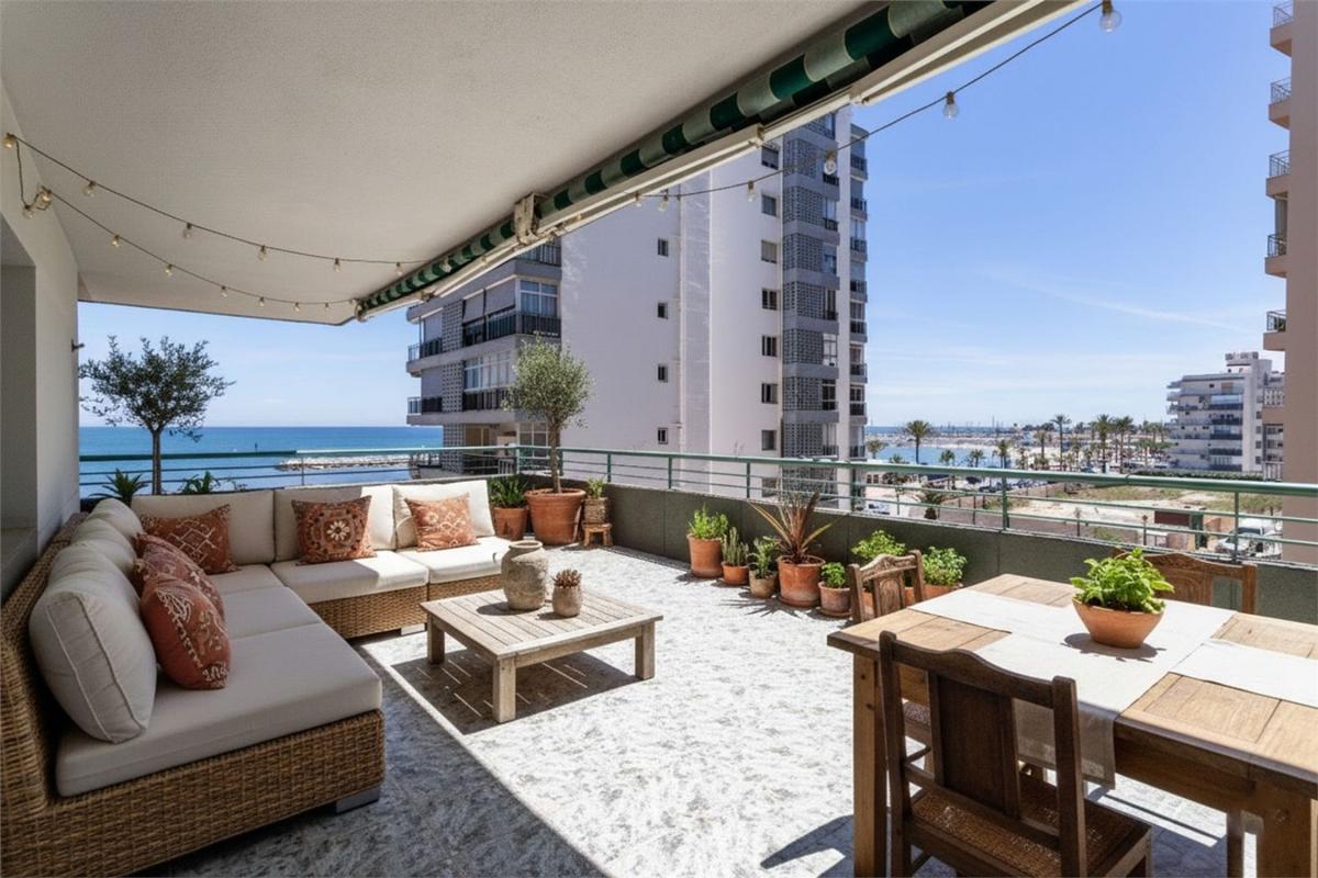 Sprzedaż mieszkania w Piso en Calle San José, Playa de los Boliches, Fuengirola, Fuengirola
photo 1