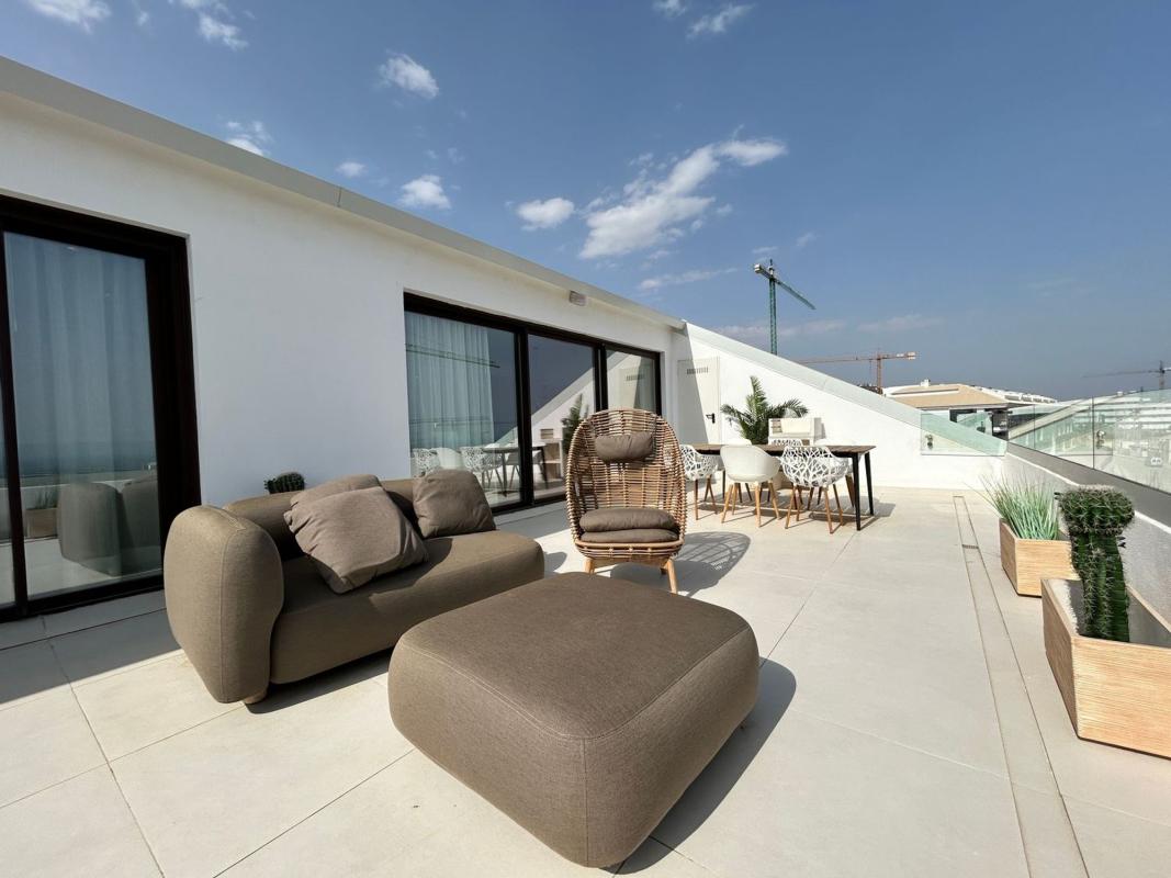 Penthouse sale in Ático en Calle Paula, El Higuerón, Fuengirola, Fuengirola photo 1