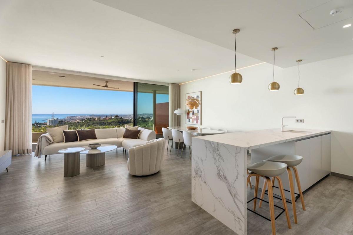 Sale of apartment in Piso en Avenida Fuengirola, 7, El Higuerón, Fuengirola, Fuengirola
photo 1