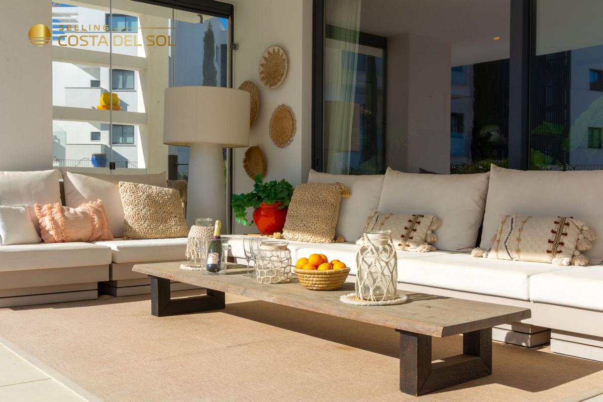 Venta de piso en Piso en Avenida 8 de Marzo, 12, El Higuerón, Fuengirola, Fuengirola
photo 4
