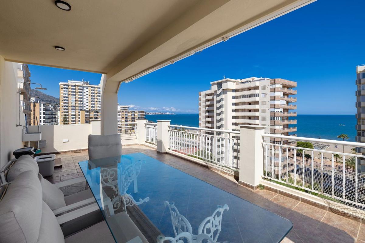 Penthouse sale in Ático en Calle Pulpo, Playa de los Boliches, Fuengirola, Fuengirola photo 1
