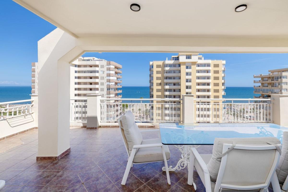 Penthouse sale in Ático en Calle Pulpo, Playa de los Boliches, Fuengirola, Fuengirola photo 2