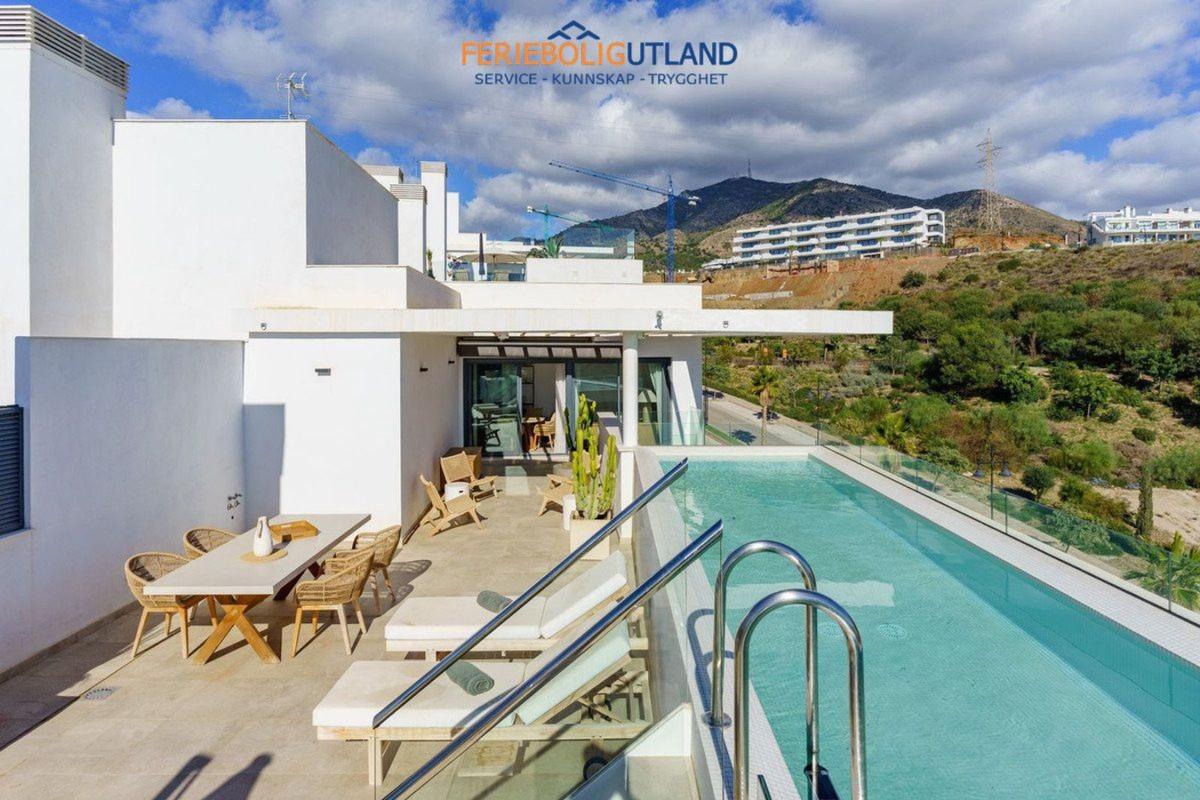 Penthouse sale in Ático en Calle el Roble, Torreblanca del Sol, Fuengirola, Fuengirola photo 2
