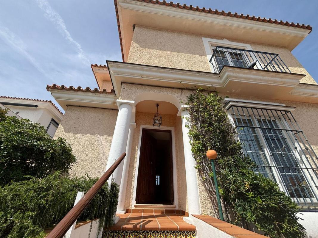 Propiedades en venta y alquiler en España photo 3