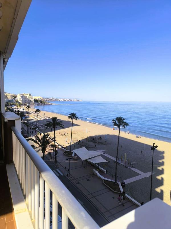 Venta de piso en Piso en Paseo Marítimo Rey de España, 102, Las Gaviotas, Fuengirola, Fuengirola
photo 1