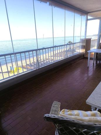 Продажа квартиры на Piso en Paseo Marítimo Rey de España, 102, Las Gaviotas, Fuengirola, Фуэнхирола
thumbnail 2